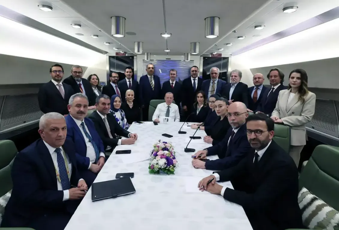 Cumhurbaşkanı Erdoğan'dan İtalya dönüşü dikkat çeken açıklamalar!